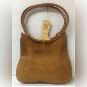 Real Suede Shoulder Bag. Like New. Camel.